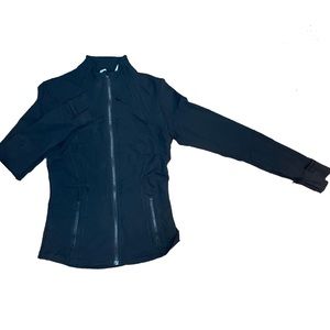 LULU LEMON DEFINE JACKET SIZE 8💞